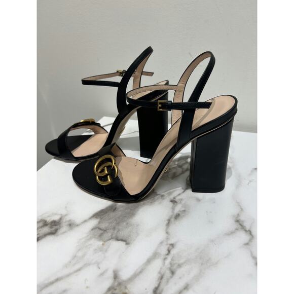 Gucci Leather Sandals in Black - Size 38 - Picture 4 of 10